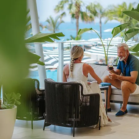 Royal Apollonia By Louis Hotel 5*